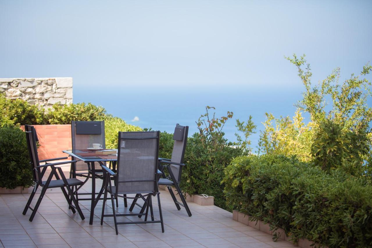 Fnk Apartments With Sea View Agia Pelagia  Exterior foto